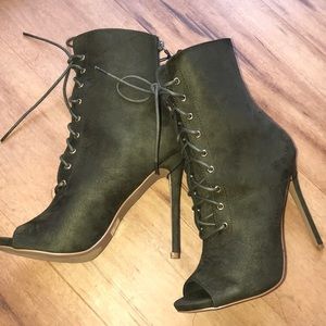 strap up booties olive